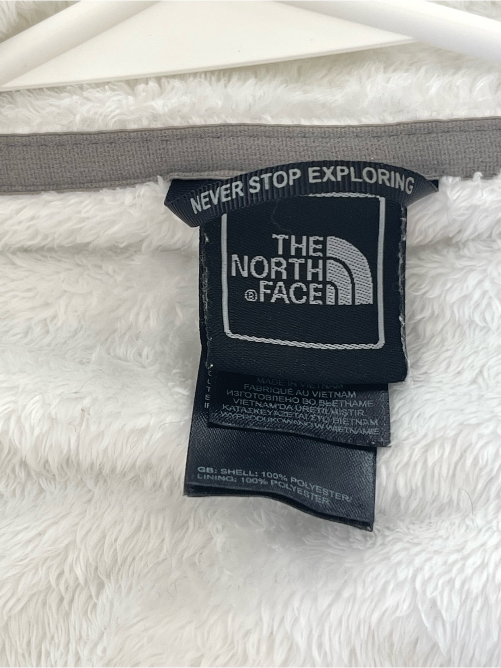 The North Face Women's Osito Fleece Jacket - White Small - Picture 9 of 11